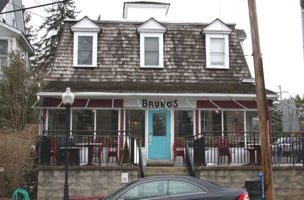 Brunos Restaurant & Catering | 9800 Germantown Pike, Lafayette Hill, PA 19444, USA | Phone: (215) 242-1880