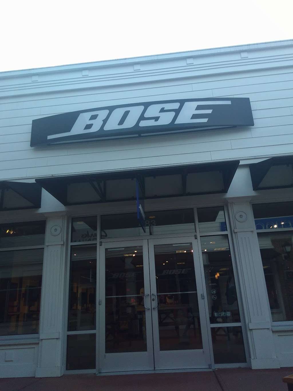 Bose | 80 Premium Outlets Blvd Space 483, Merrimack, NH 03054, USA | Phone: (603) 424-6927