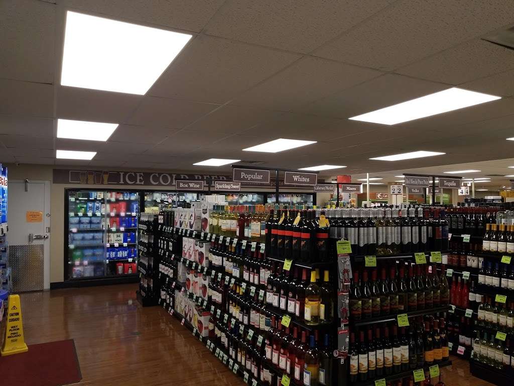 Berkots Super Foods | 180 N Front St, Braidwood, IL 60408 | Phone: (815) 458-2114