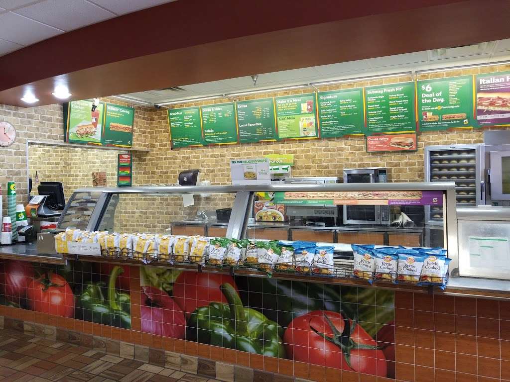 Subway | 322 E Brown Rd Suite 105, Mesa, AZ 85201 | Phone: (480) 890-0305