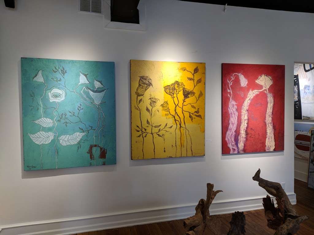 Judy Ferrara Gallery | 16 S Elm St, Three Oaks, MI 49128, USA | Phone: (269) 756-9338