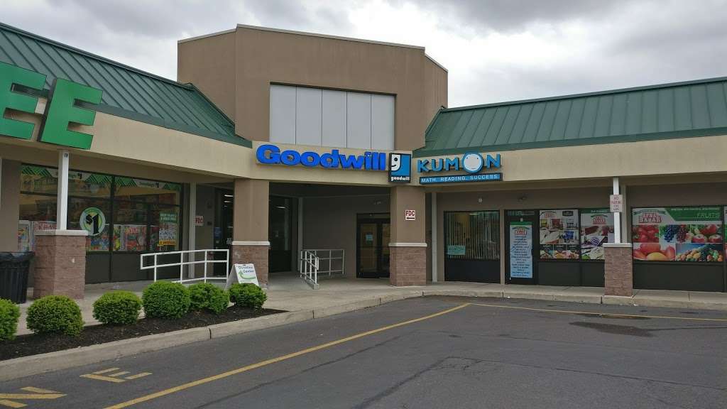 Goodwill Store & Donation Center | 2637 Street Rd, Bensalem, PA 19020, USA | Phone: (215) 638-1540