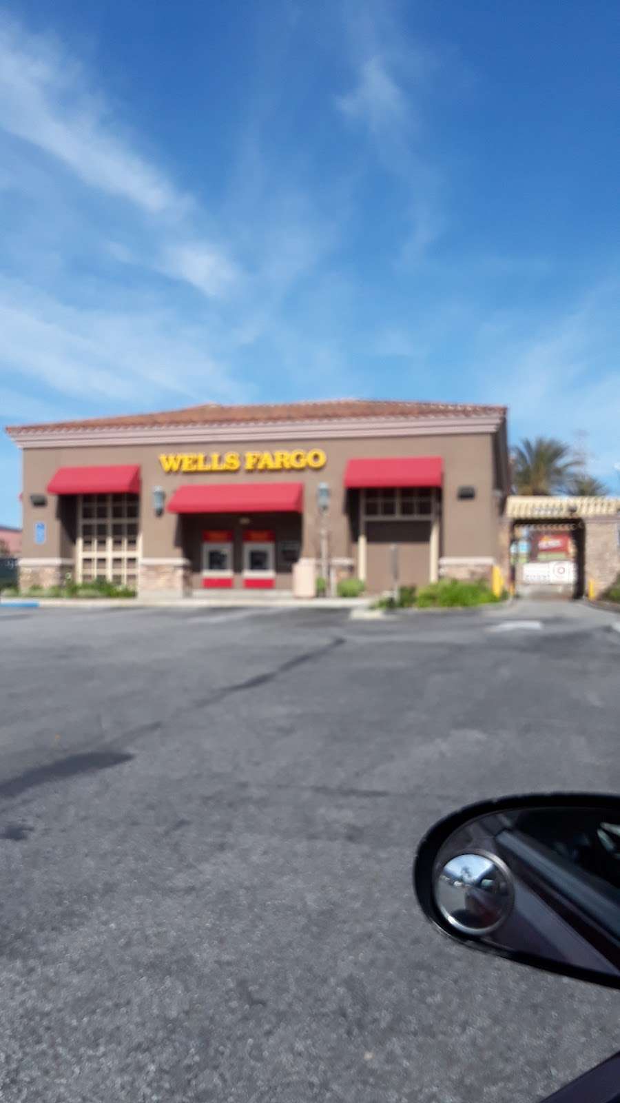 Wells Fargo Bank | 15282 Summit Ave, Fontana, CA 92336, USA | Phone: (909) 803-5500
