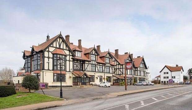 Premier Inn Chingford | 8 Rangers Rd, London E4 7QH, UK | Phone: 0871 527 9386