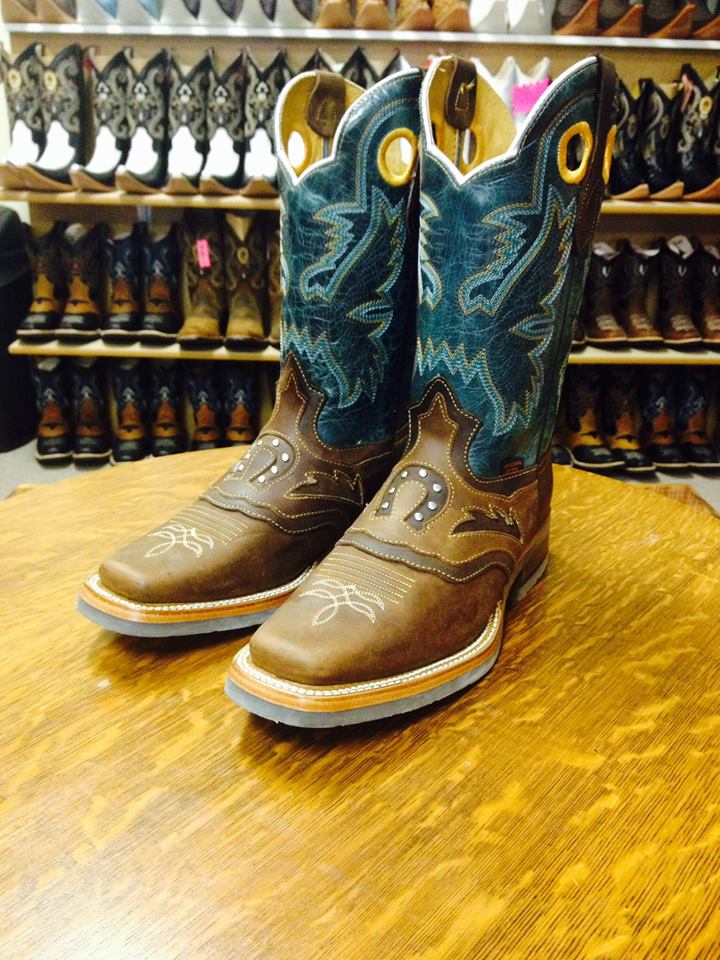 Gavanas Western Wear | 2130 Main St #14, Longmont, CO 80501, USA | Phone: (303) 682-3279