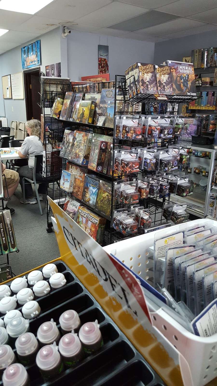 Montags Games | 2817 Miller Ranch Rd #329, Pearland, TX 77584, USA | Phone: (281) 412-4100