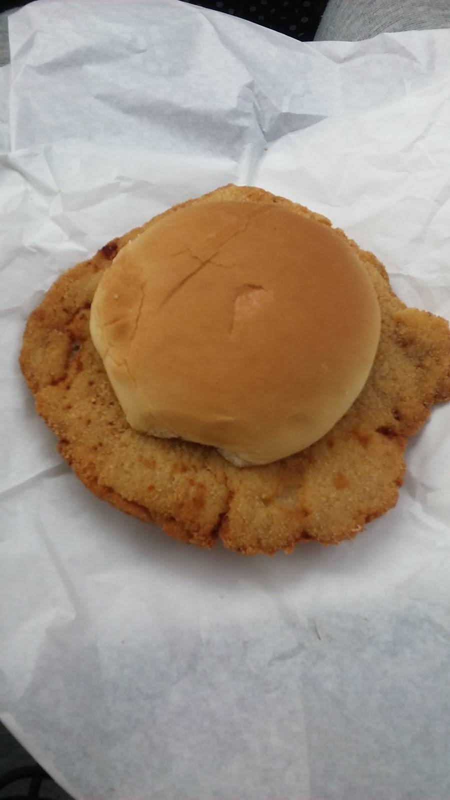 Bulldogs Restaurant and Catering | 709 N Bloomington St, Streator, IL 61364, USA | Phone: (815) 672-2100