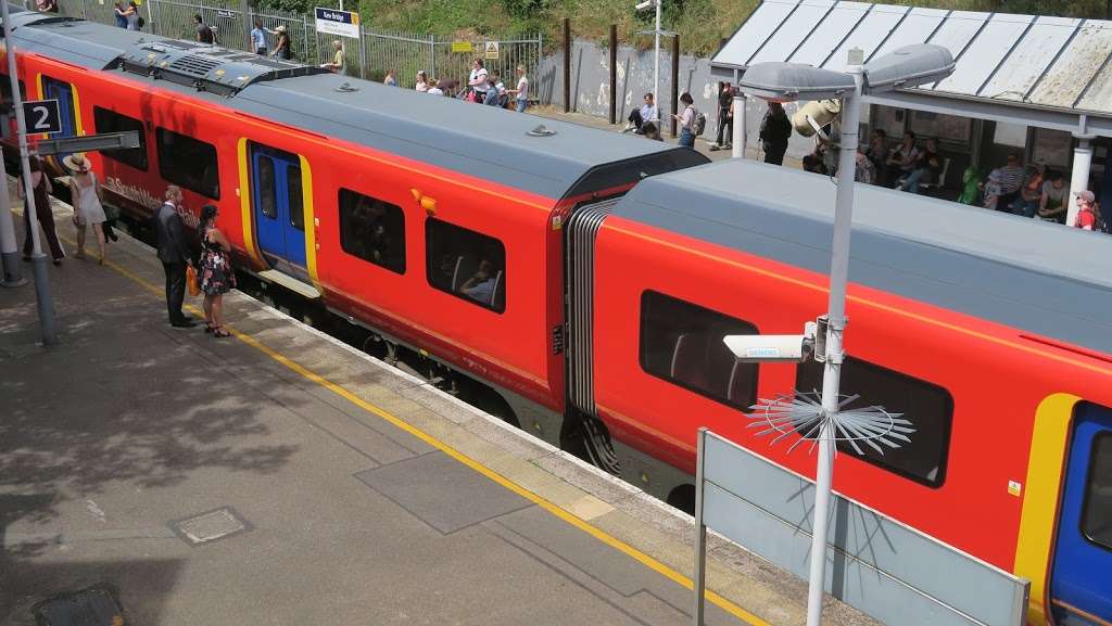 Kew Bridge | TW8, UK