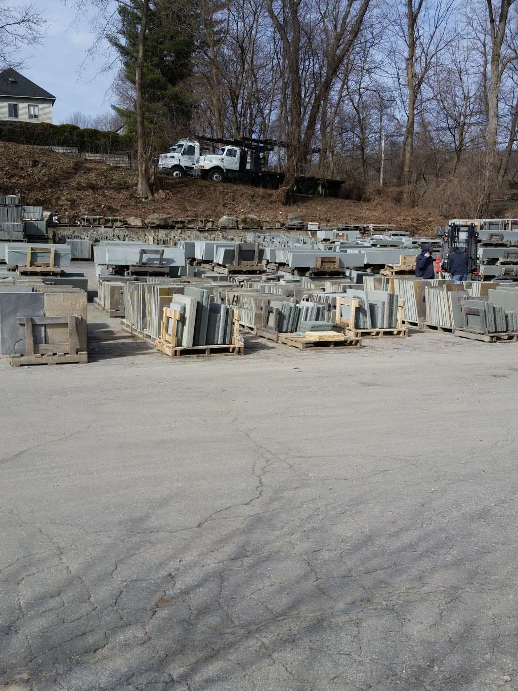 Bedford Stone & Masonry Supply | 284 Adams St, Bedford Hills, NY 10507, USA | Phone: (914) 666-6404