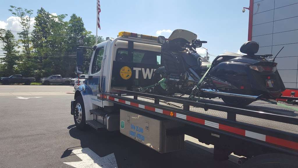 Twin Towing | 35 Mill St, Belleville, NJ 07109, USA | Phone: (973) 736-4193