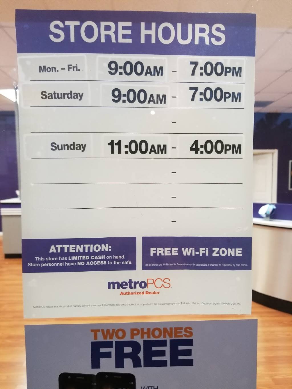 Metro by T-Mobile | 450 Stateline Rd W Unit D, Southaven, MS 38671, USA | Phone: (662) 510-5655