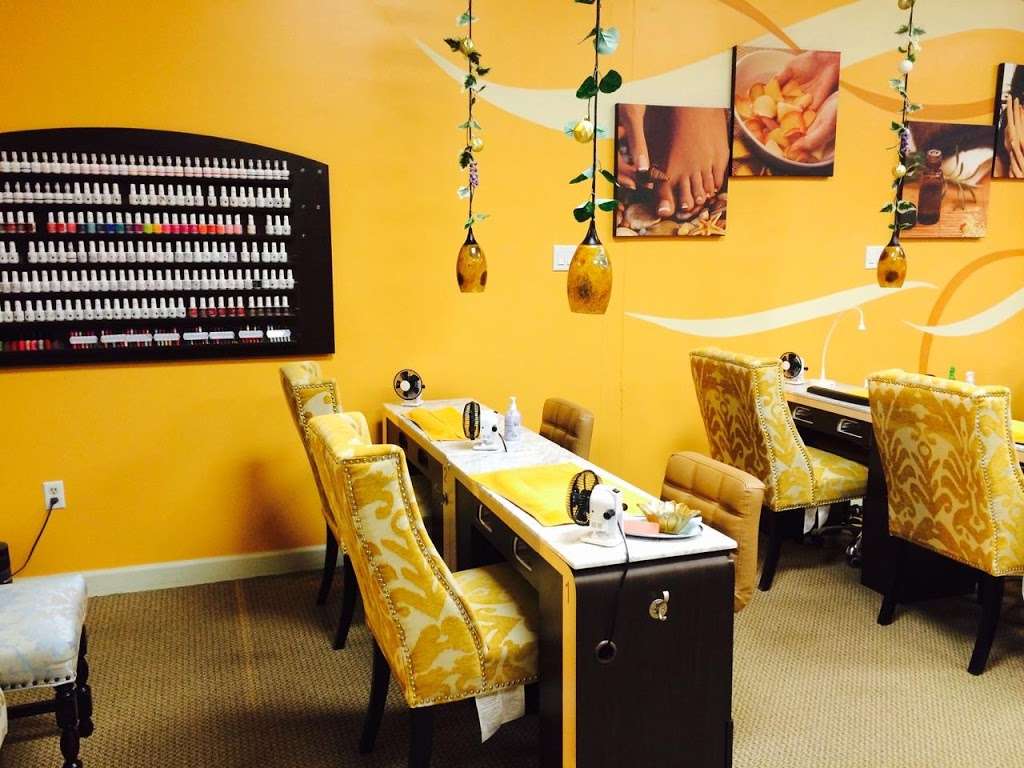 ZaZa Nails & Spa | 306 Winthrop St # 2, Taunton, MA 02780 | Phone: (508) 822-1301