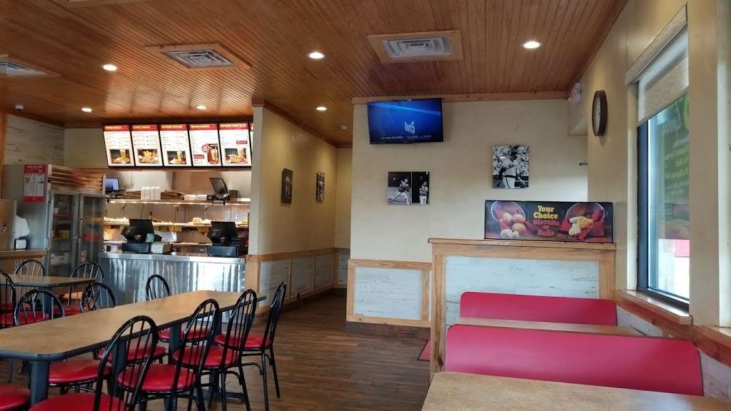 Chicken Express | 2510 S Bypass 35, Alvin, TX 77511, USA | Phone: (281) 245-6891