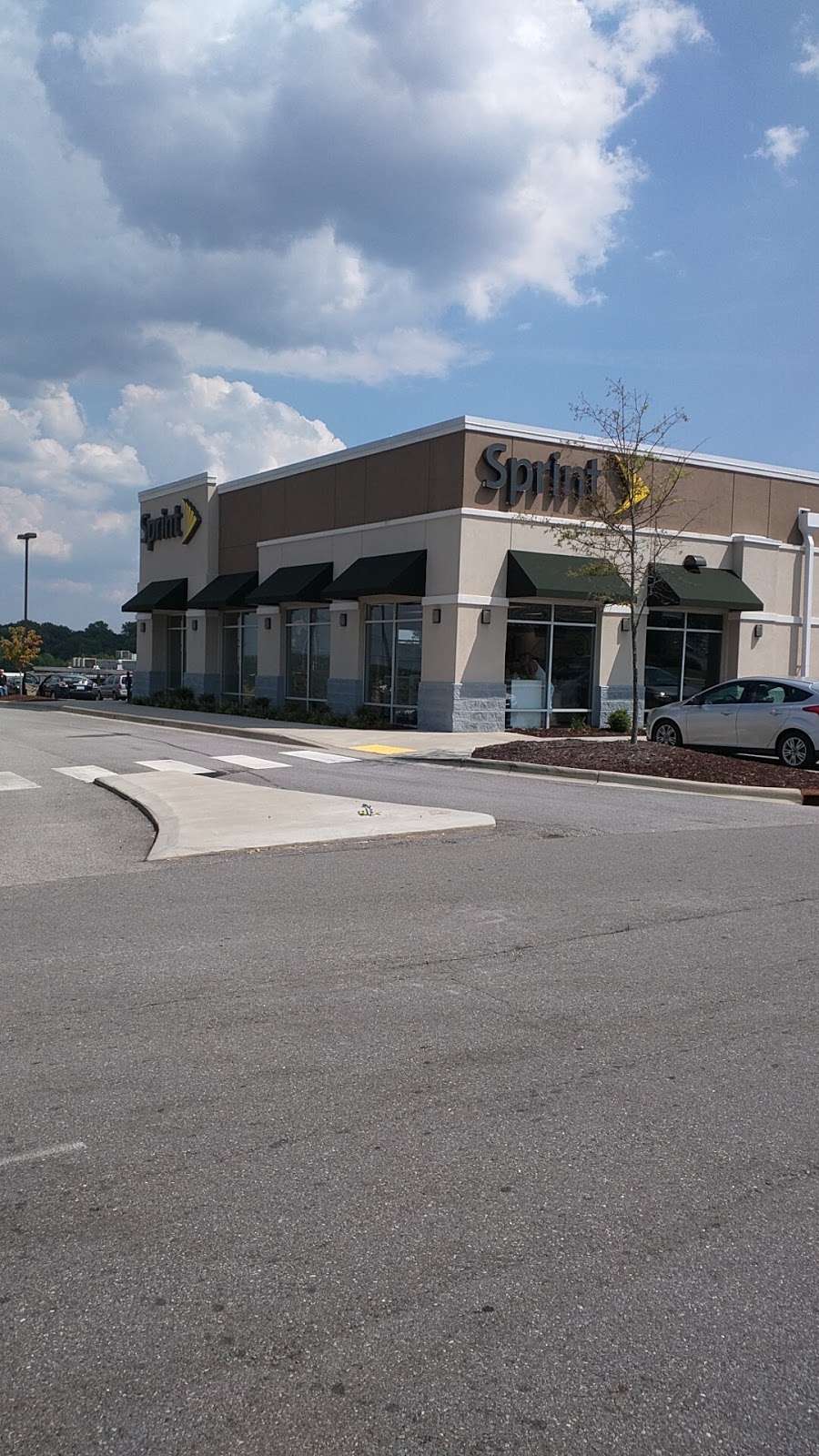 Sprint Store 2109 E Franklin Blvd, Gastonia, NC 28054