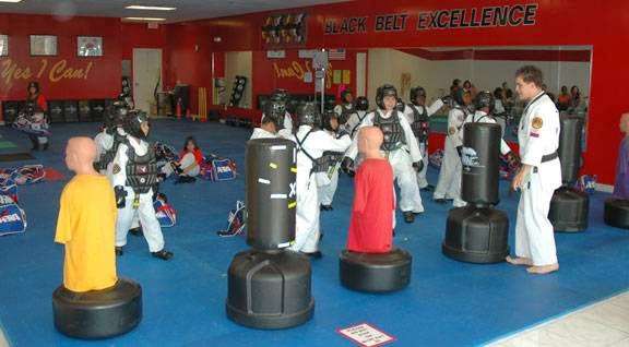Fitness Kickboxing, Martial Arts & Krav Maga in Miramar West FL | 17149 Miramar Pkwy, Miramar, FL 33027, USA | Phone: (954) 437-5077