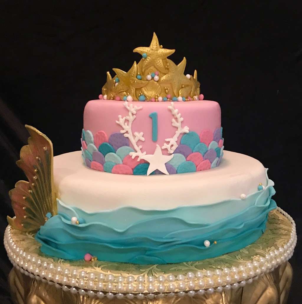 Karys Wedding Cakes LLC | 1258 Clove Dr, Kissimmee, FL 34759, USA | Phone: (407) 219-6357