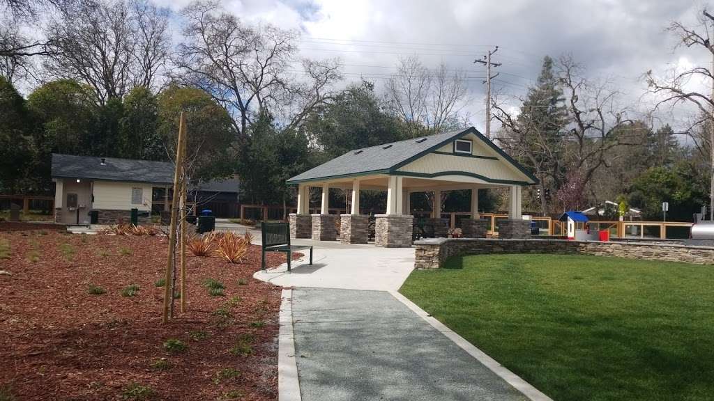 Hemme Station Park | Iron Horse Regional Trail, Alamo, CA 94507, USA