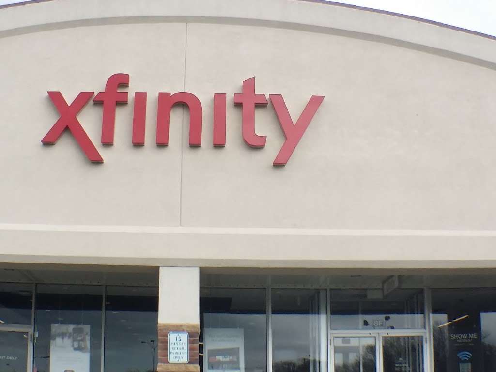 Xfinity Store by Comcast | 600 S St W Suite 8, Raynham, MA 02767, USA | Phone: (800) 266-2278