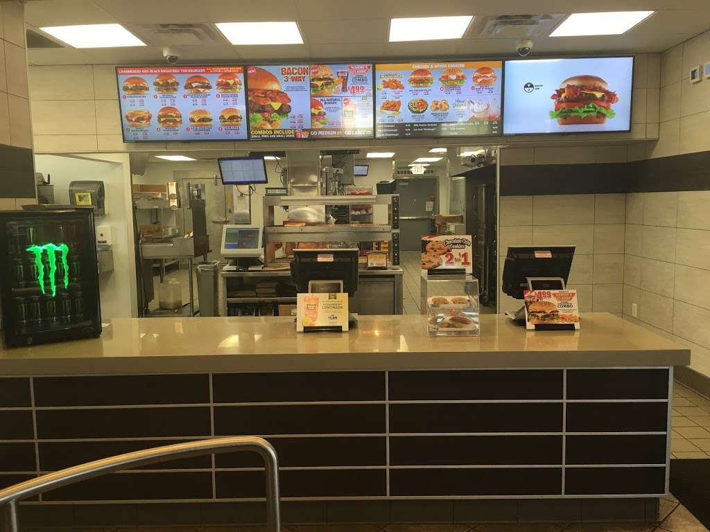 Hardees | 914 S 291 HWY #400, Liberty, MO 64068 | Phone: (816) 792-2544