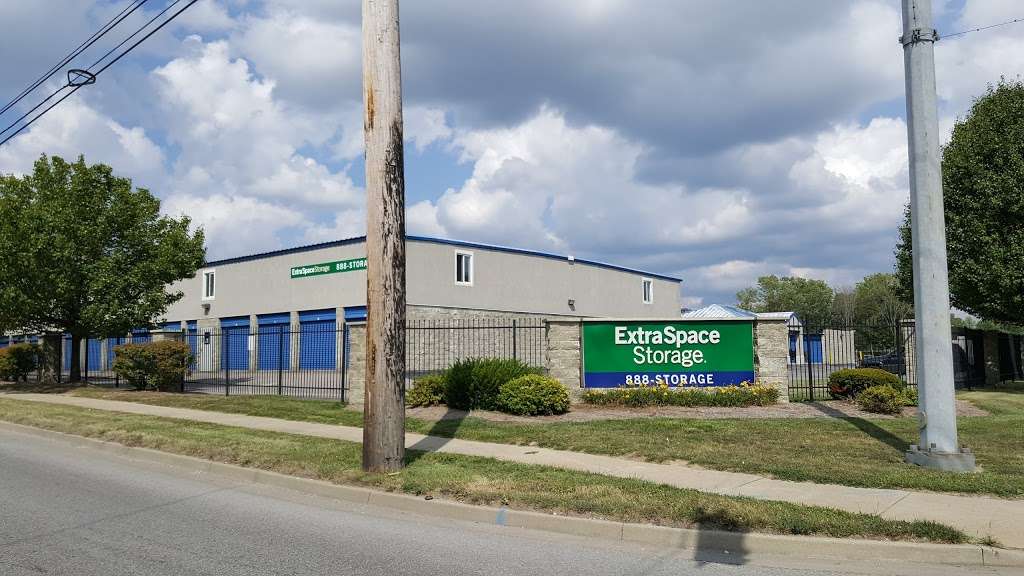 Extra Space Storage | 3950 Jonathan Dr, Bloomington, IN 47404, USA | Phone: (812) 339-5252