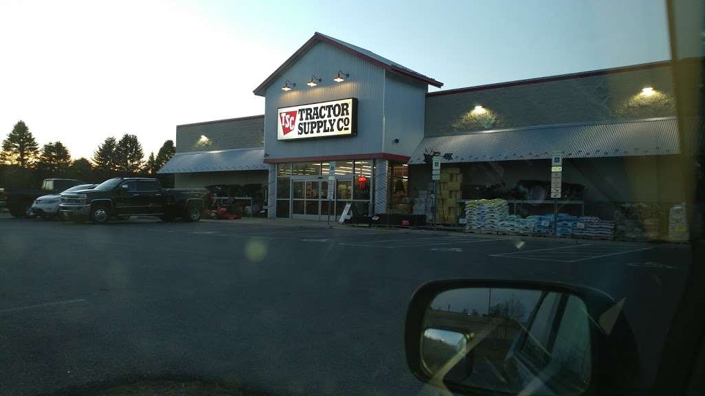 Tractor Supply Co. | 5450 Mt Zion Rd, Frederick, MD 21703, USA | Phone: (301) 473-5751