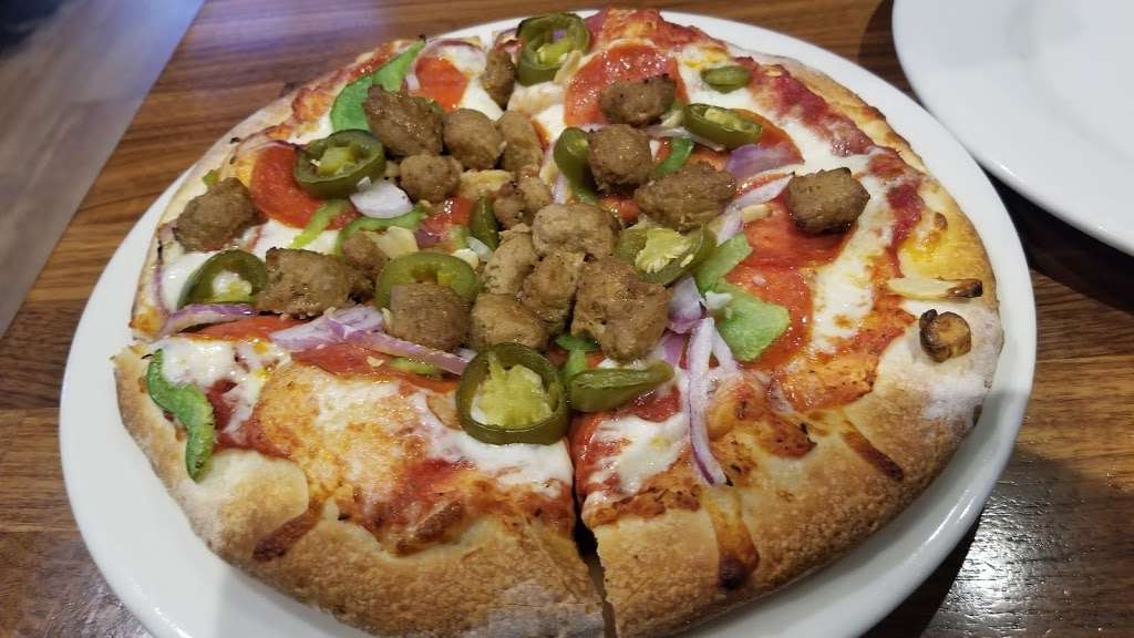 Oggis Sports Brewhouse Pizza | 2854 Lenwood Rd, Barstow, CA 92311, USA | Phone: (760) 253-2001