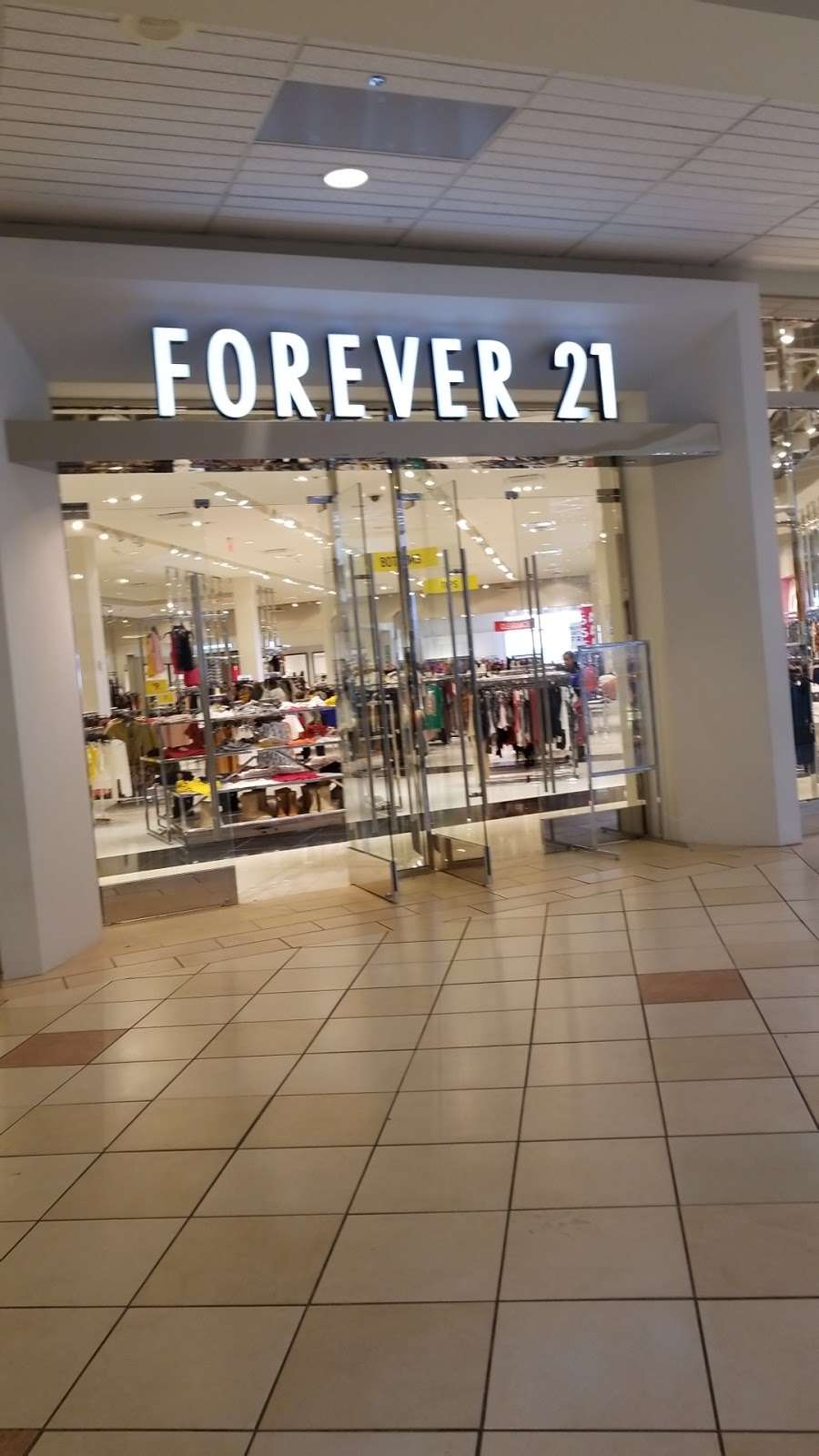 Forever 21 | 4403 E Black Horse Pike, Mays Landing, NJ 08330 | Phone: (609) 415-6371