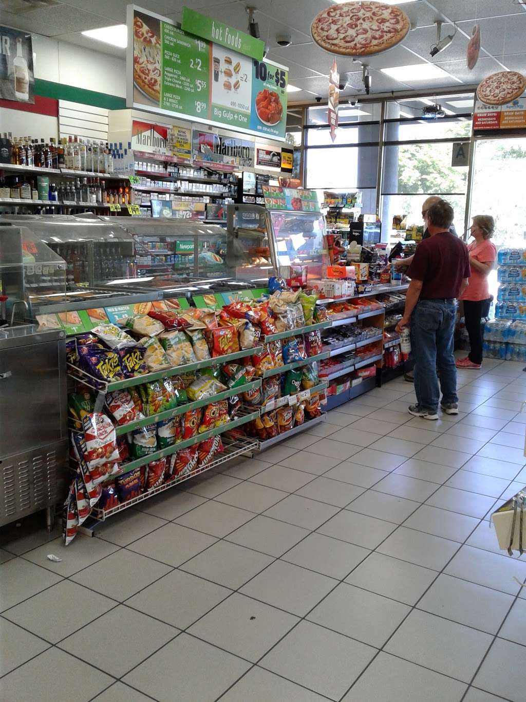 7-Eleven | 28088 Bouquet Canyon Rd, Santa Clarita, CA 91350, USA | Phone: (661) 296-7775