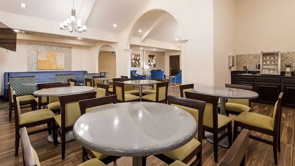 Best Western Plus Tulsa Inn & Suites | 3212 S 79th E Ave, Tulsa, OK 74145, USA | Phone: (918) 858-2100