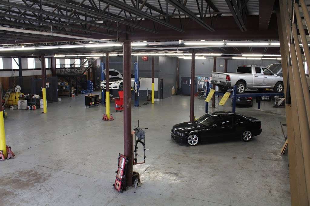 Chami Automotive | 15222 Mc Kaskle Rd C, Sugar Land, TX 77498, USA | Phone: (832) 328-9346