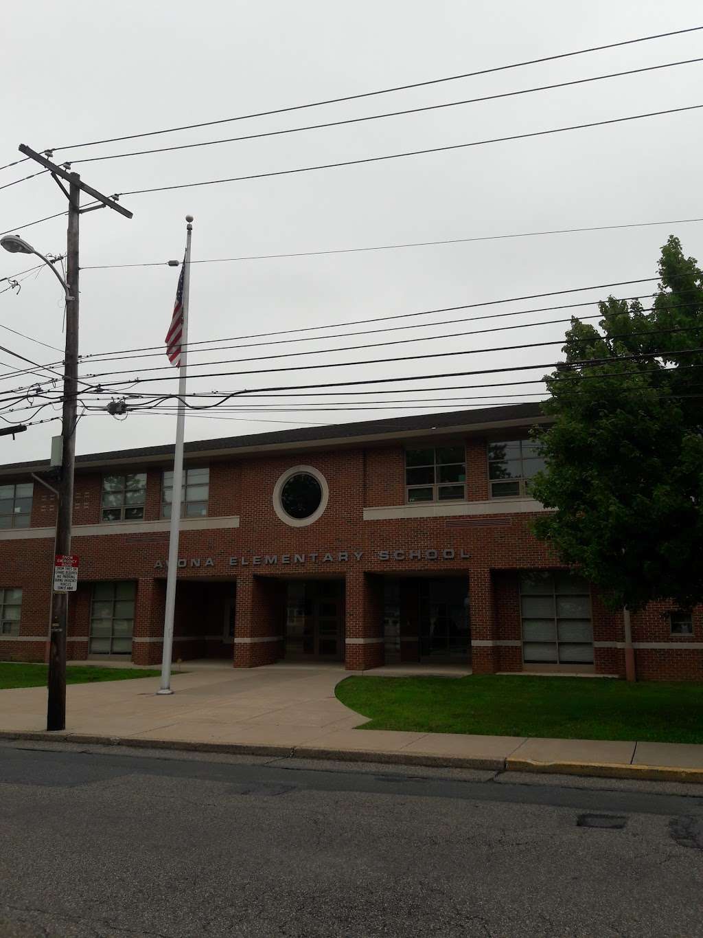 Avona Elementary School | 2317 Front St, Easton, PA 18042, USA | Phone: (484) 373-6250