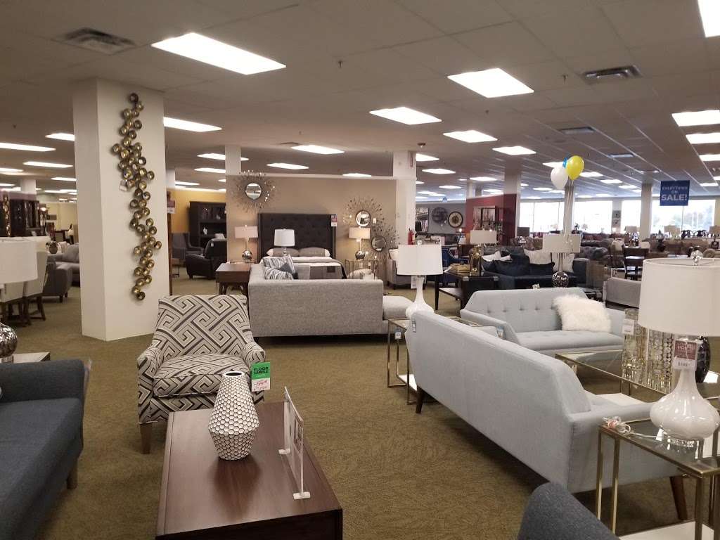 Raymour & Flanigan Furniture and Mattress Store | 2795 Richmond Ave, Staten Island, NY 10314, USA | Phone: (718) 303-3568