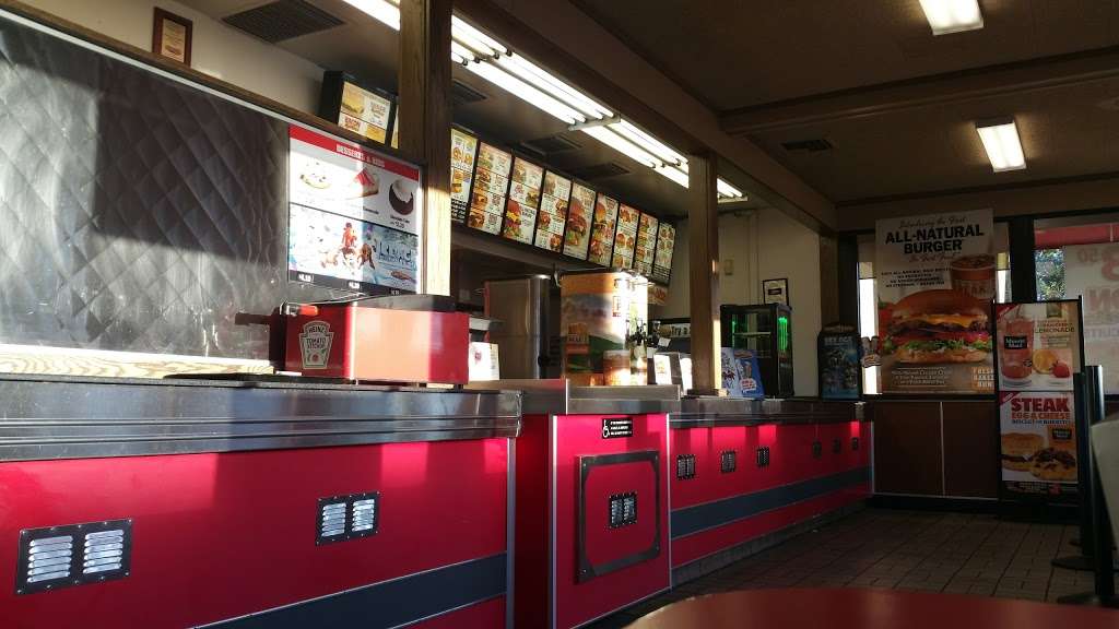 Carls Jr. | 6202 Laurel Canyon Blvd, North Hollywood, CA 91606, USA | Phone: (818) 762-3927