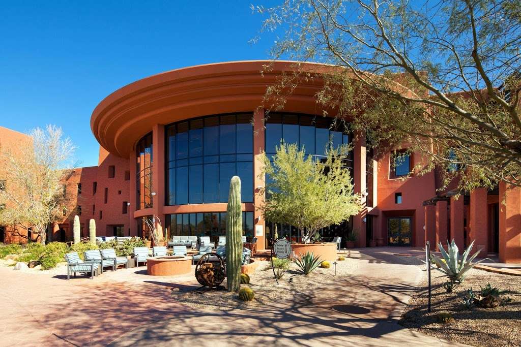 Sheraton Grand at Wild Horse Pass | 5594 W Wild Horse Pass Rd, Phoenix, AZ 85226, USA | Phone: (602) 225-0100