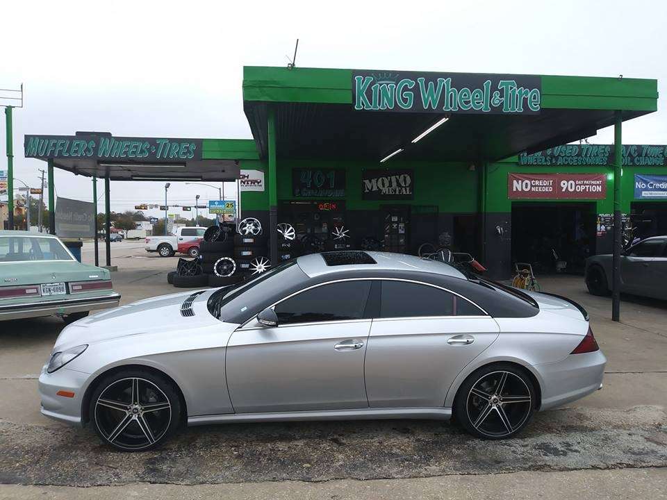 King Wheel & Tire | 628 S R L Thornton Freeway Service Rd, Dallas, TX 75203, USA | Phone: (214) 943-7427