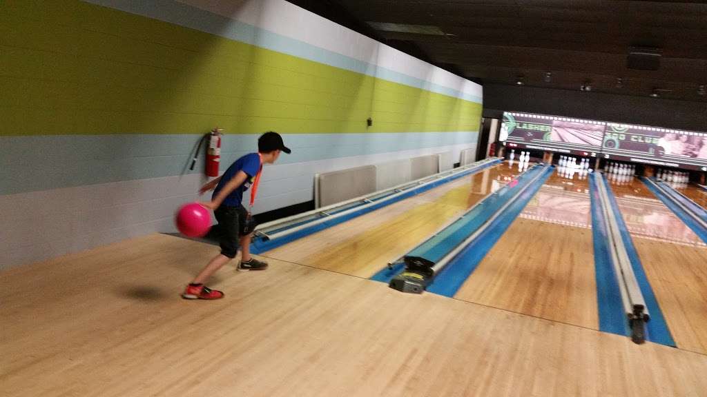 Di Donato Bowling Center | 1151 S White Horse Pike, Hammonton, NJ 08037, USA | Phone: (609) 561-3040