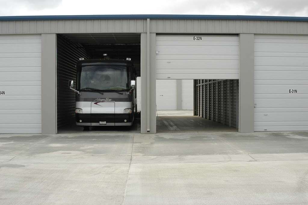 RV & Boat storage of Rialto | 2223 N Locust Ave, Rialto, CA 92377, USA | Phone: (909) 829-3693