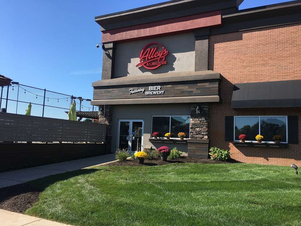Pinheads - Alley’s Alehouse | 13825 Britton Park Rd, Fishers, IN 46038, USA | Phone: (317) 773-9988