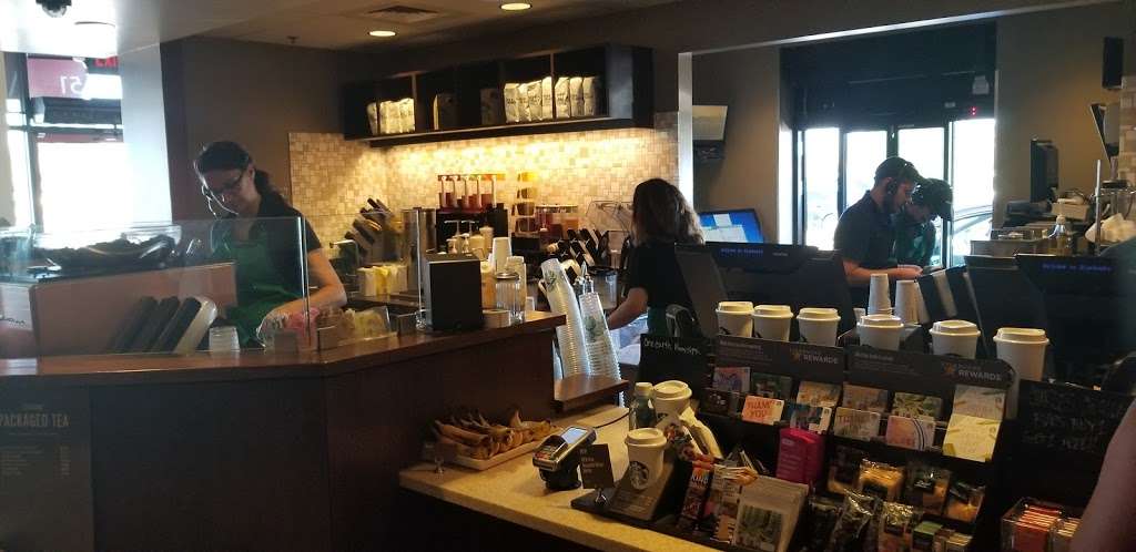 Starbucks | 1251 State St, Lemont, IL 60439, USA | Phone: (630) 243-6459