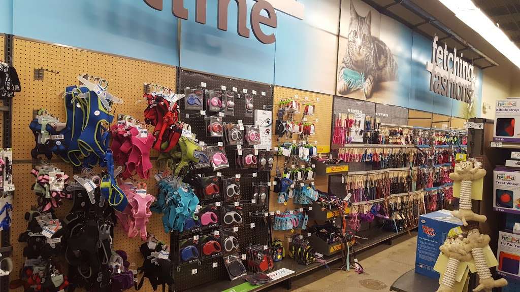 Petco Animal Supplies | 901 N Shepherd Dr, Houston, TX 77008, USA | Phone: (713) 426-1084