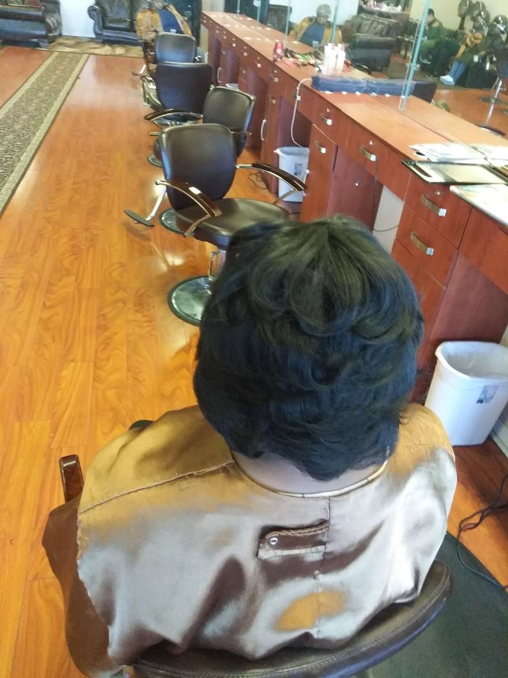 King Tuts Beauty Salon | 13073 S Ashland Ave, Calumet Park, IL 60827 | Phone: (708) 897-9366