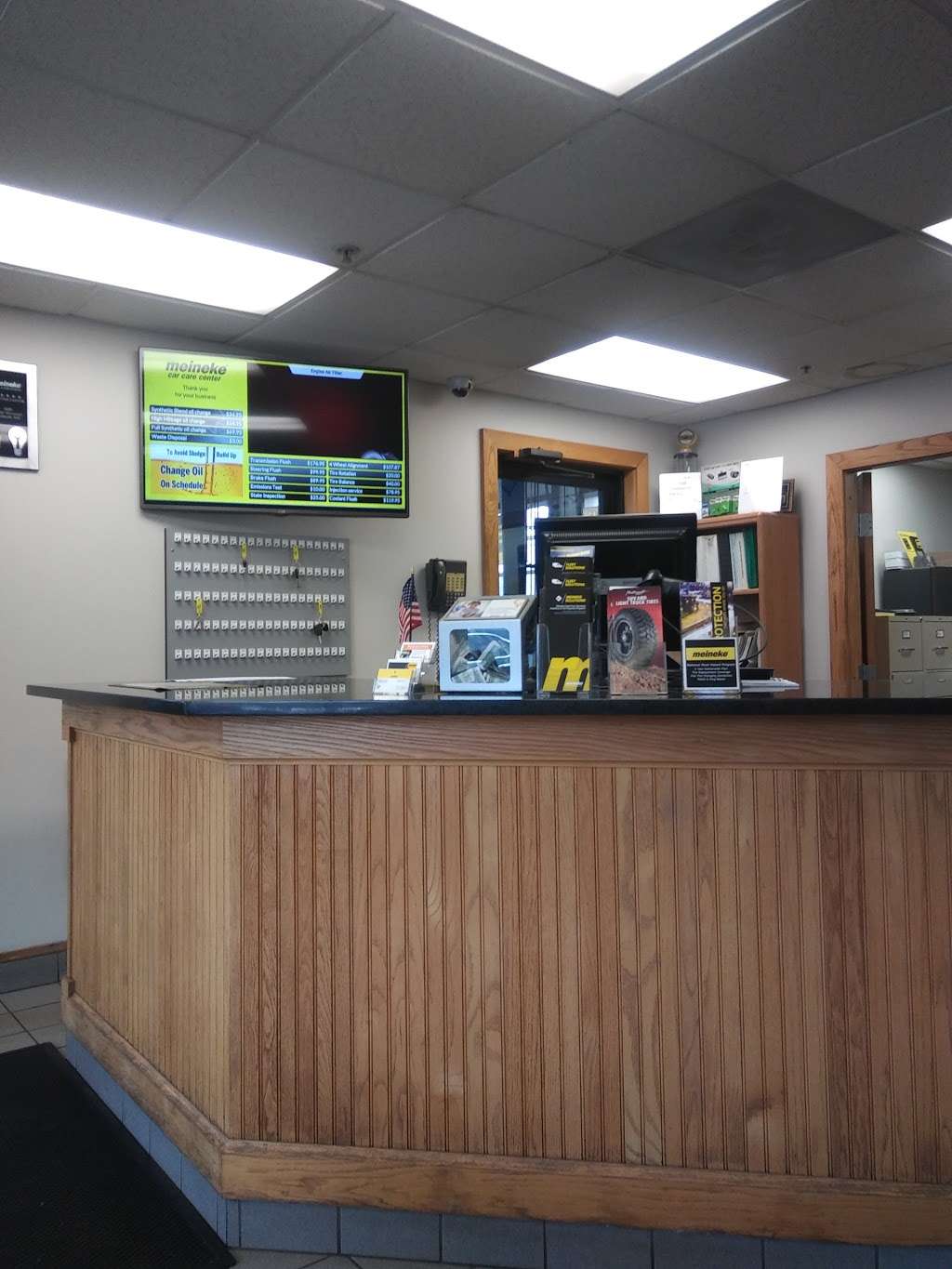 Meineke Car Care Center | 5 Pelham Rd, Hudson, NH 03051, USA | Phone: (603) 546-7101