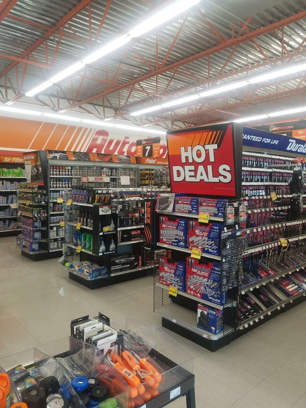 AutoZone Auto Parts | 2301 Lavon Dr, Garland, TX 75040 | Phone: (972) 675-1220