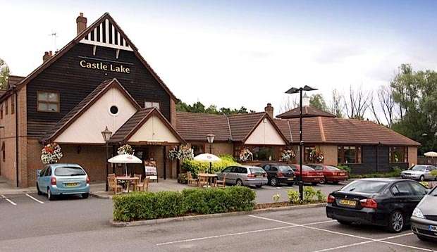 Premier Inn Maidstone (West Malling) | Castle Way, Leybourne, West Malling ME19 5TR, UK | Phone: 0871 527 8702