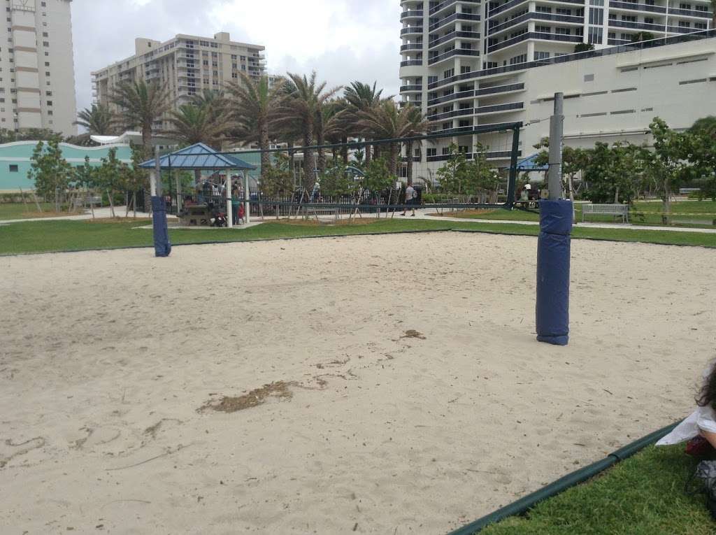 Volleyball Court | 514226020260, Hallandale Beach, FL 33009