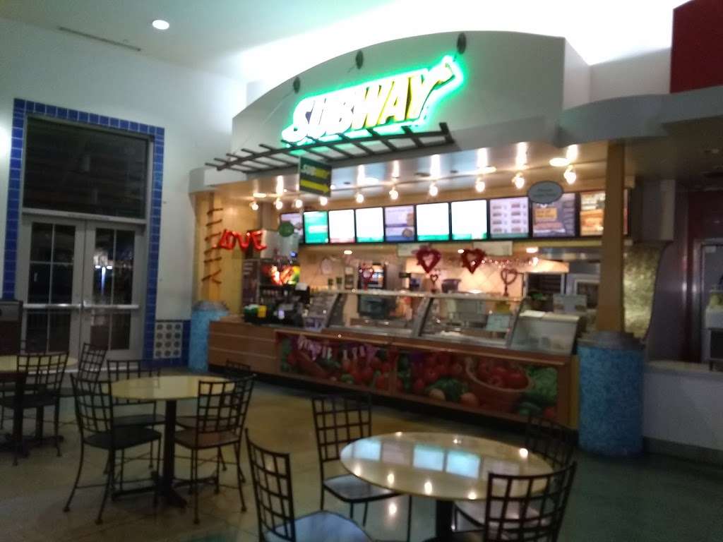 Subway | 3301 E Main St, Ventura, CA 93003, USA | Phone: (805) 650-1611