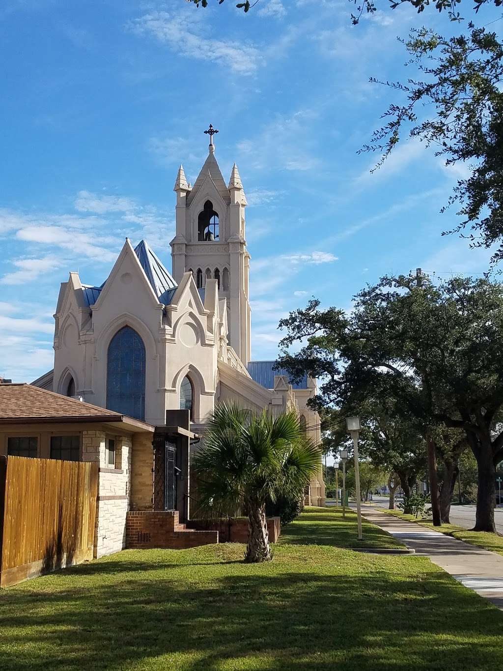 St Patricks Catholic Church | 1010 35th St, Galveston, TX 77550, USA | Phone: (409) 762-9646