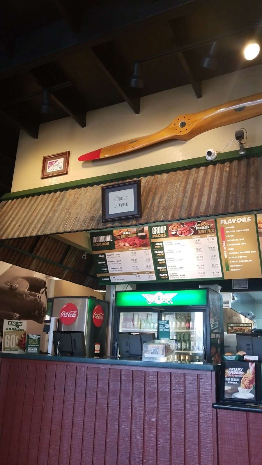 Wingstop | 7332 Antoine Dr, Houston, TX 77088 | Phone: (281) 820-5000