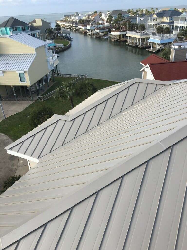 JC Roofing Galveston | 8610 Seawall Blvd #105, Galveston, TX 77554, USA | Phone: (409) 750-8043