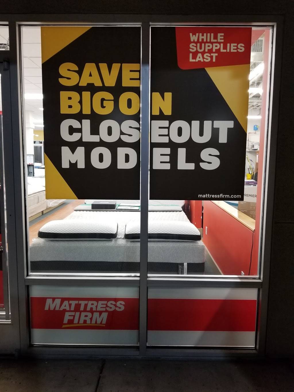 Mattress Firm Clearance | 6515 N Buffalo Dr STE 120, Las Vegas, NV 89131, USA | Phone: (702) 396-4573